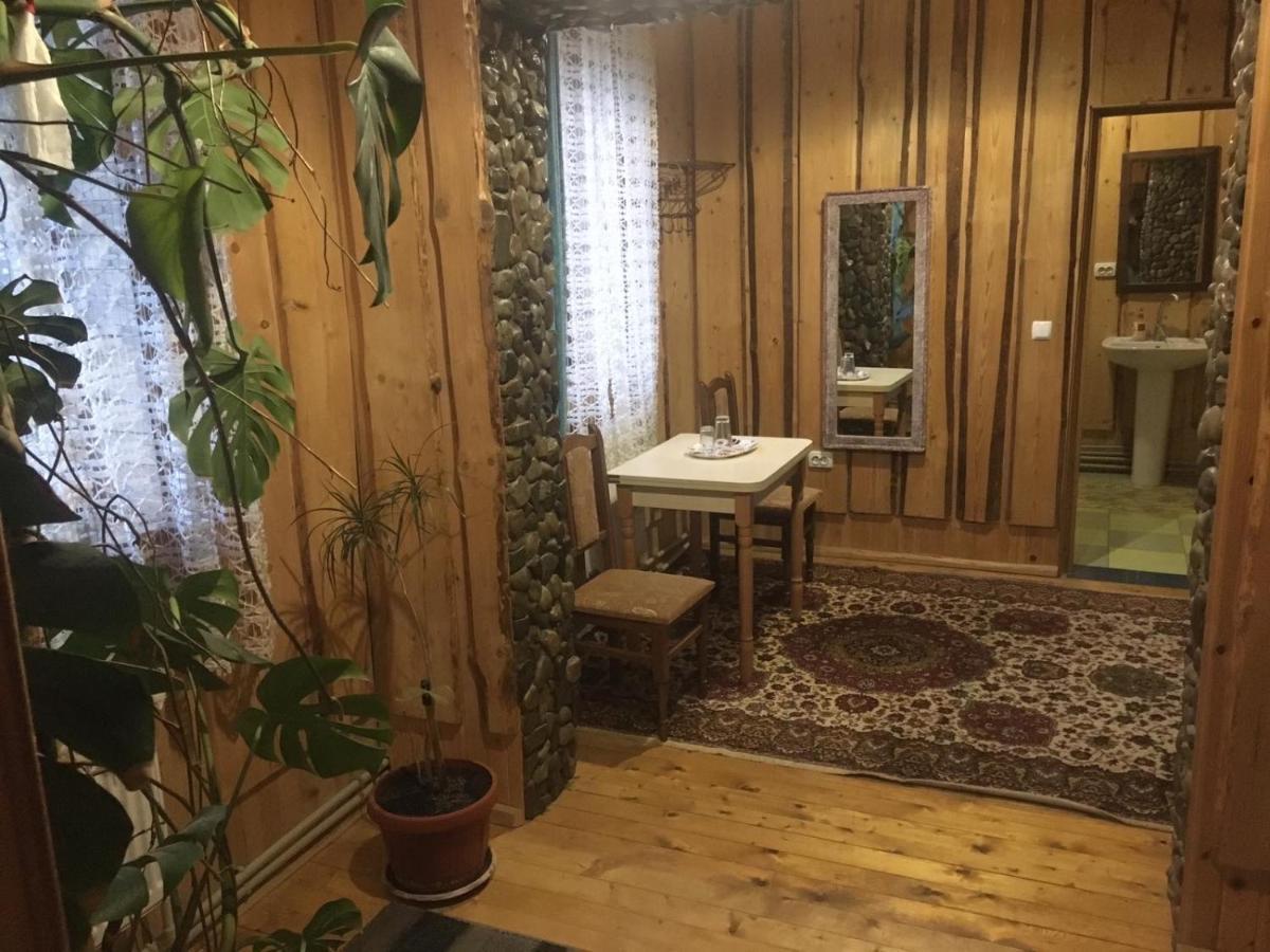 Gutsulska Oselya Villa Jaremtsje Buitenkant foto