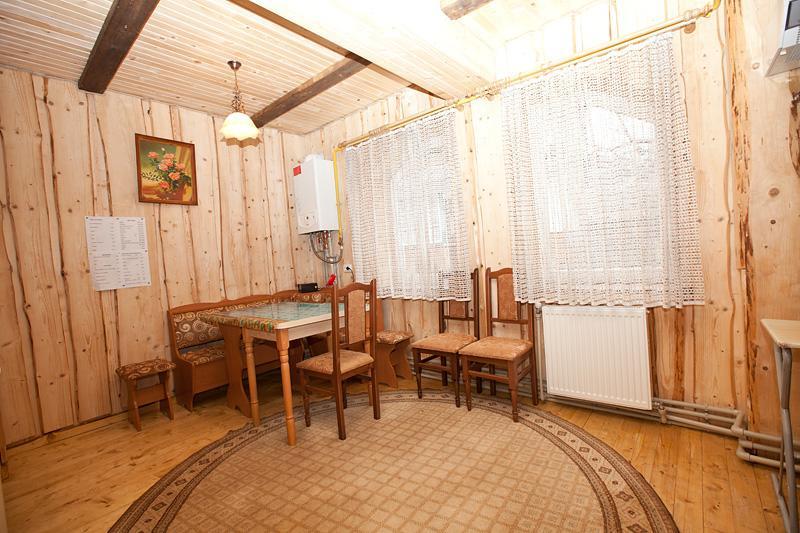 Gutsulska Oselya Villa Jaremtsje Buitenkant foto