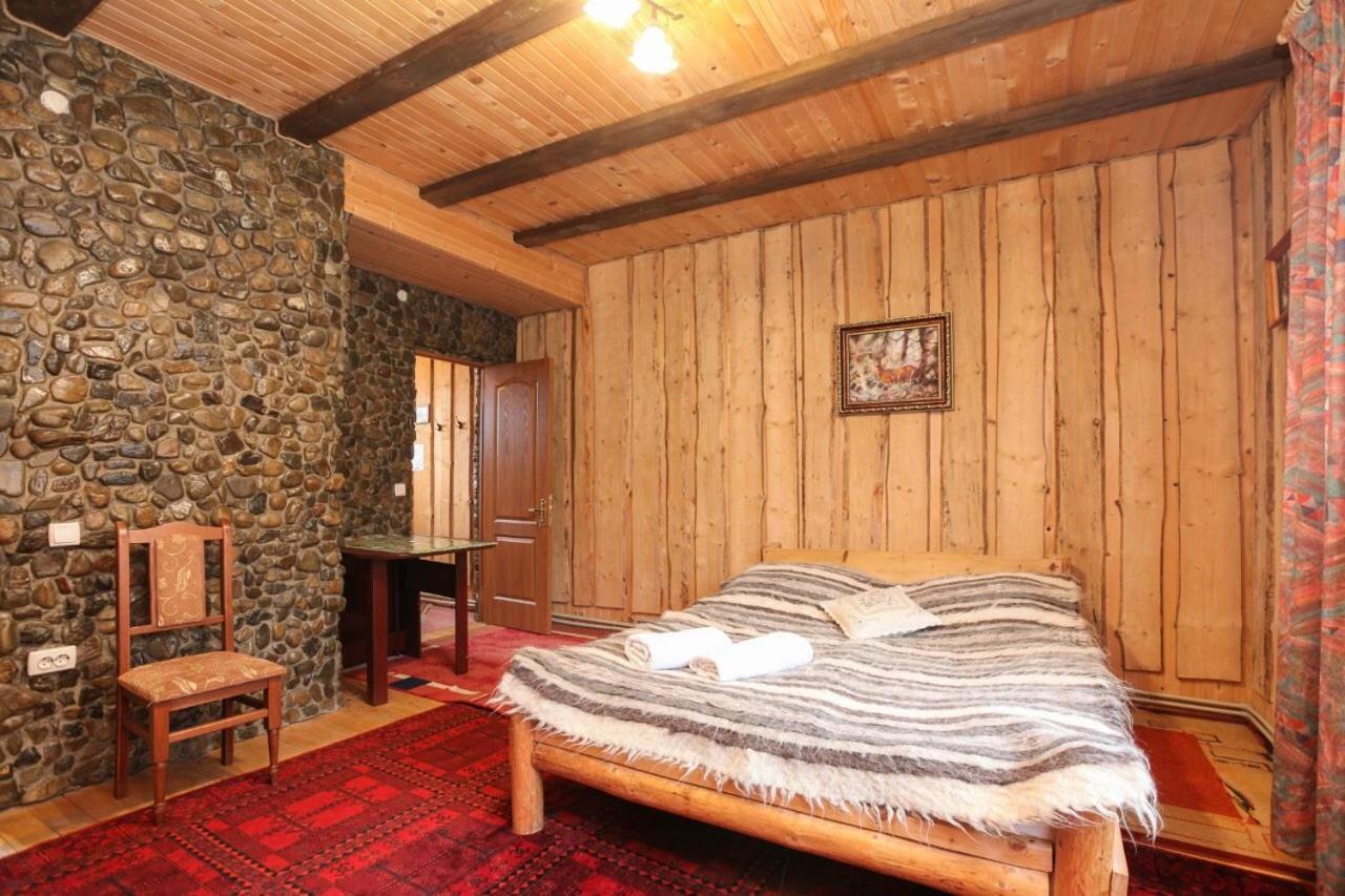 Gutsulska Oselya Villa Jaremtsje Buitenkant foto