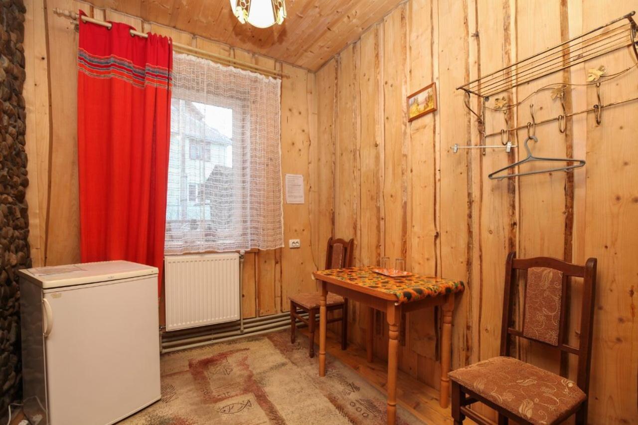 Gutsulska Oselya Villa Jaremtsje Buitenkant foto